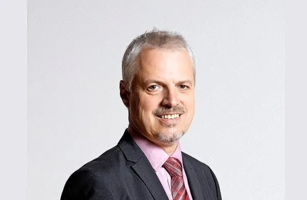 Robert Smrdelj