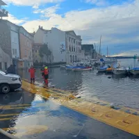 Današnje poplavljanje morja v Piranu