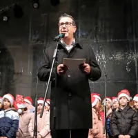 Praznične lučke v Kopru zažarele v družbi Cristine D'Avena