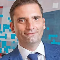 Klemen Miklavič 