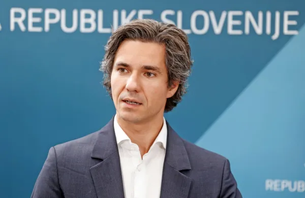 Minister za delo Luka Mesec