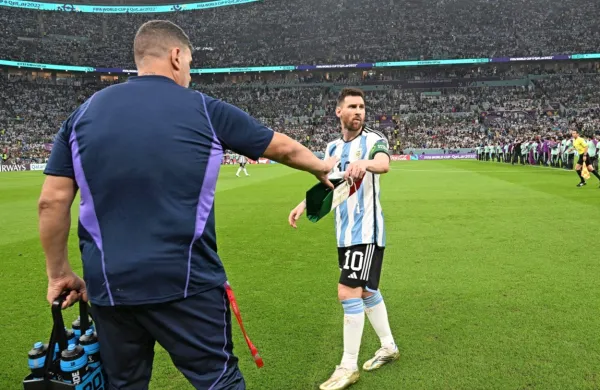 Lionel Messi bo tudi nocoj v središču pozornosti. 