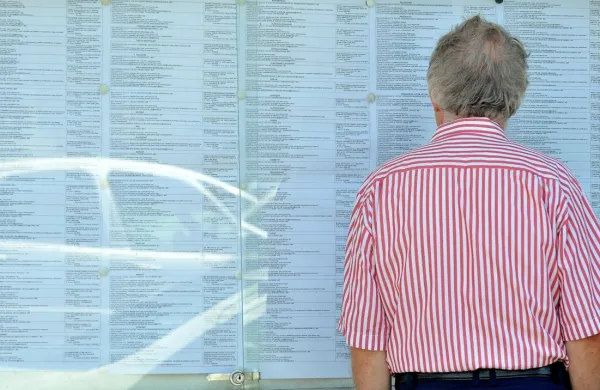 Brezposelnost v evrskem območju je na novem zgodovinskem 
dnu.