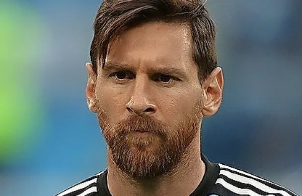 Lionel Messi je z golom na svoji 1000. tekmi pomagal Argentini do 
četrtfinala  svetovnega prvenstva.
