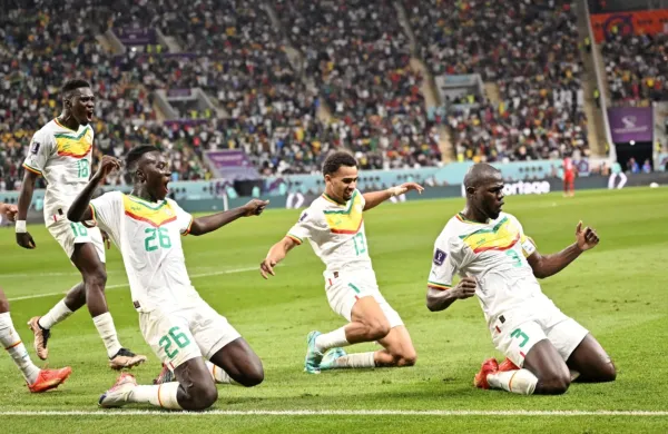 Senegalski nogometaši se nadejajo, da bodo imeli kaj proslavljati 
tudi po jutrišnjem obračunu osmine finala z Anglijo. 