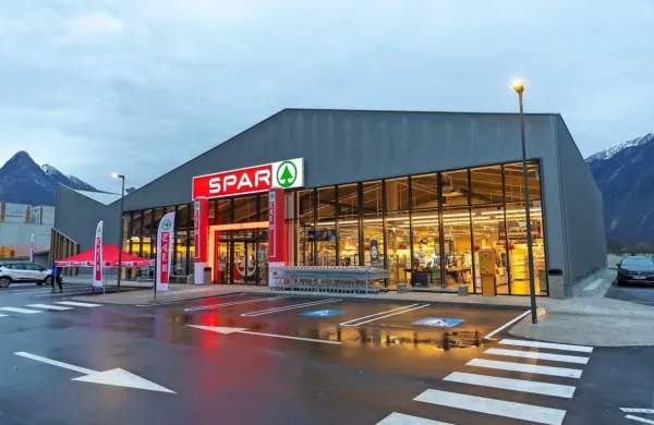 V Bovcu odprli 112. trgovino SPAR