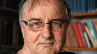 Naj živi Kralj - poslej v knjigah
