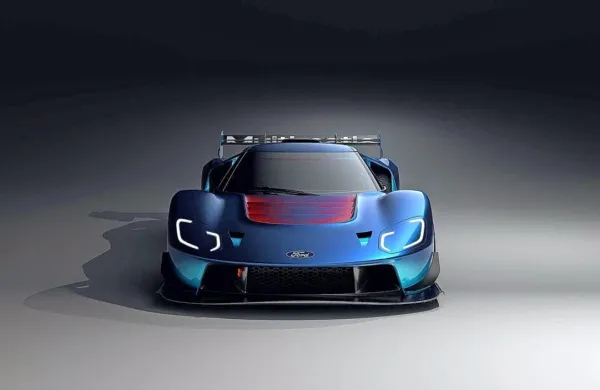 Cena za dirkalni Ford GT je postavljena na 1,7 milijona ameriških 
zelencev.