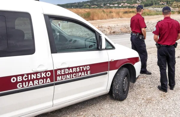 Medobčinska uprava Istre zaposluje redarje pripravnike