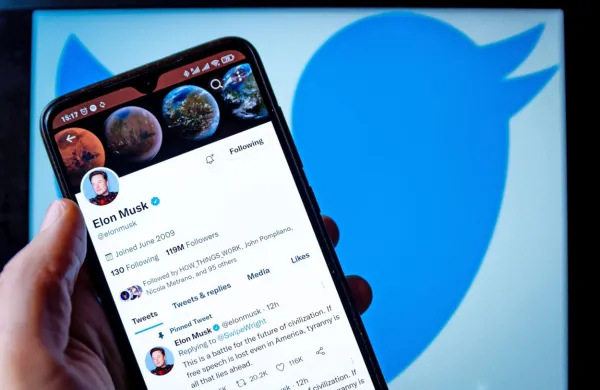Uporabniki Twitterja glasovali za odhod Elona Muska