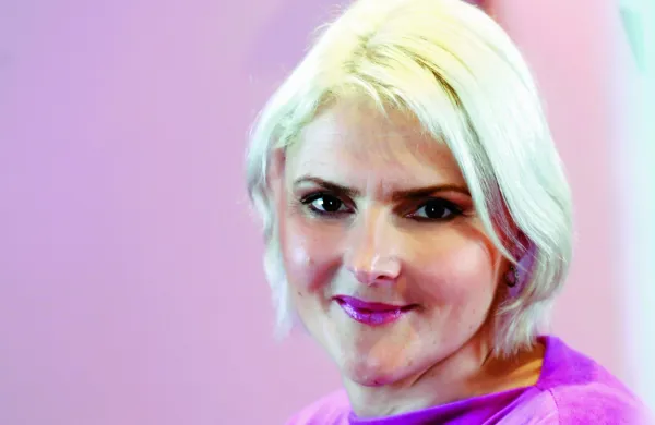 Suzana Anžur je tri dni pomagala gasiti največji požar v slovenski 
zgodovini.