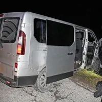 Bežal s kombijem, polnim Iračanov