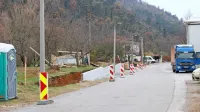 Približno 400 metrov pločnika bodo dokončali spomladi. 