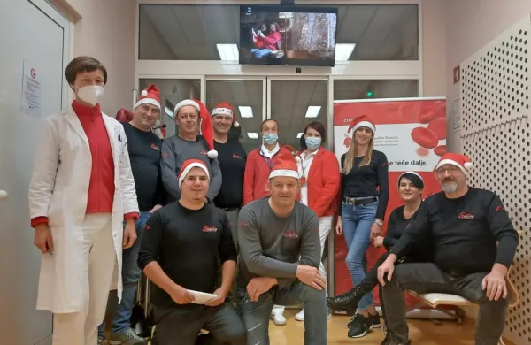 Vojaki in motoristi so darovali kri
