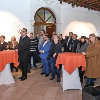 Priložnostne svečanosti so se udeležili številni gostje, med njimi tudi koprski župan Aleš Bržan (v sredini).