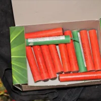 V petek je najstnik  v Kopru ostal brez streliva za novoletno 
pokanje. 