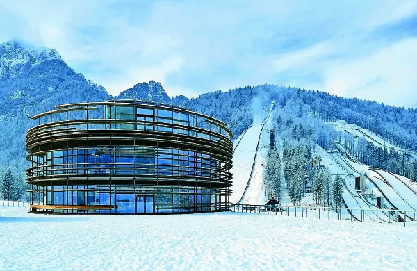 Nordijski center v Planici je pripravljen na najobsežnejše tekmovanje doslej - svetovno prvenstvo v nordijskih disciplinah.