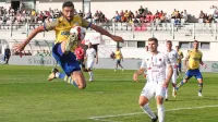 Aleksander Rajčević (levo) se seli v repenski Kras.
