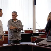 Skoraj tri leta in pol trajajoča sodna saga o doktorju Oskarju, kot 
se je 66-letni Franjo Keleminović predstavljal pacientom, se je 
končala z oprostilno sodbo  za  mazaštvo, na pogojno kazen pa ga 
je senat obsodil zaradi oderuštva in ponarejanja listin. 



