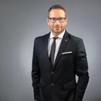 Z valom nakupovanja nepremičnin na Hrvaškem se bo skoraj 
gotovo nekaj kupcev prelilo tudi na slovensko stran, pravi Zoran 
Đukić.  