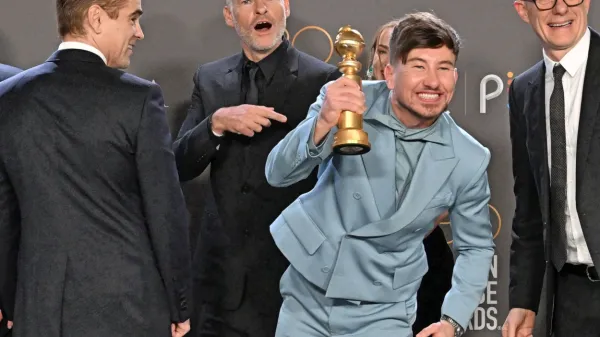 Filmska ekipa Duše otoka, ki je prejela skupno tri zlate globuse.