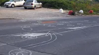 Obtoženi  Ankarančan  je aprila  2020  s  svojo  srebrno  xsaro  motoristu  presekal  pot.  