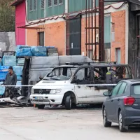 V Dekanih ponoči zagorelo v hali nekdanjega skladi&scaron;ča Mercatorja