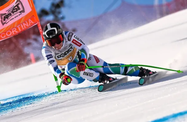 Ilka Štuhec je bila najhitrejša na smuku za svetovni pokal v Cortini 
d'Ampezzo.