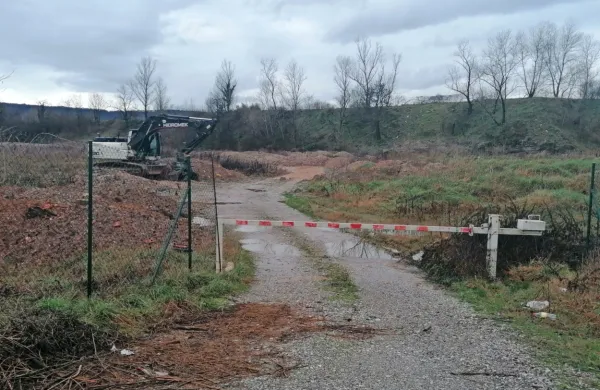 V opuščeni gramoznici naj bi v prihodnjih letih zaživele storitvene 
in proizvodne dejavnosti.  