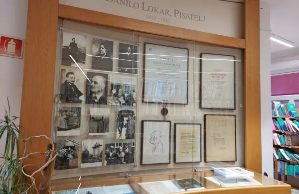 V Lavričevi knjižnici, kjer  je Lokarju posvečena manjša stalna 
razstava,  bodo  na Danila Lokarja spomnili z nizom pogovorov, 
izdajo Partizanskega dnevnika in  z odprtjem  pohodne poti.