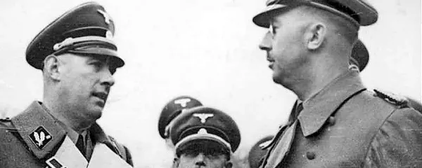 Odilo Globočnik (levo) in njegov šef Heinrich Himmler.