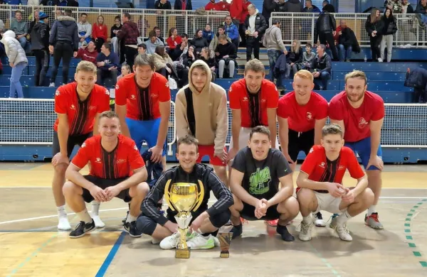 Futsal ligo ND Idrija je osvojila zasedba Bar Albinca iz Cerknega.