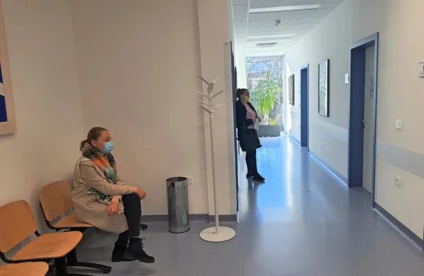 V prvih petih dneh od začetka delovanja je ambulanto za neopredeljene obiskalo 29 ljudi.