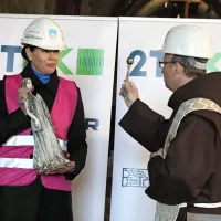 Ministrica Bratu&scaron;ek bi rada prvi vlak na drugem tiru prej, kot načrtuje 2TDK