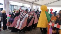 Vlak smrti z medicinsko sestro, zdravnikom, sodnikom .. . in človek 
ne jezi se. To je Idrija. Pustna Idrija.