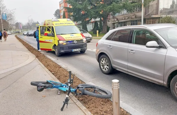 Z avtomobilom zbil kolesarja