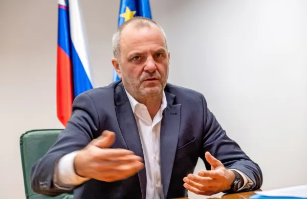 Minister za naravne vire Uroš Brežan