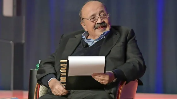 Umrl je Maurizio Costanzo.