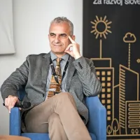 Gregor Strmčnik