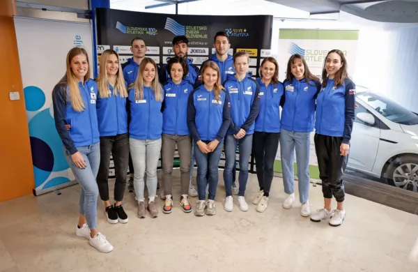 Na dvoranskem EP v Turčiji bo Sloveniji zastopalo devet atletinj in 
trije atleti. 