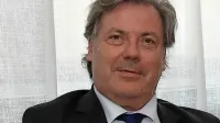 Diplomat Vojko Volk meni, da je protislovno v Dražgošah zagovarjati upor zoper okupatorja, potem pa to pravico odrekati 
Ukrajini.
