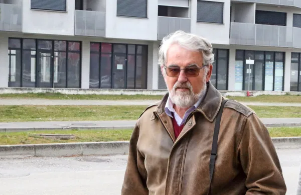 Upokojeni mariborski zdravnik  Bojan  Lovše