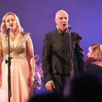 Sopranistka Nina Dominko kot  Gilda in  Marko Kobal kot Rigoletto.