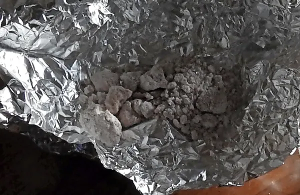 Zasežene snovi v hišni preiskavi
