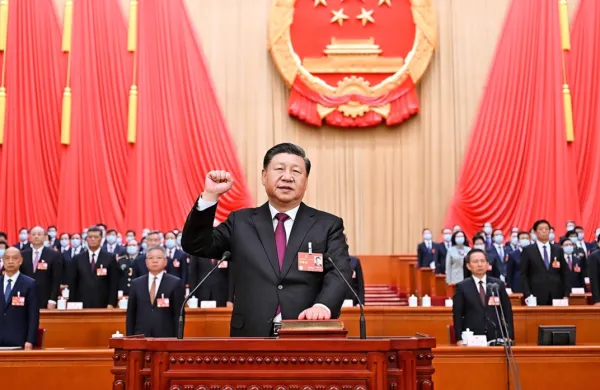 Xi Jinpinga je podprlo vseh 2952 delegatov.