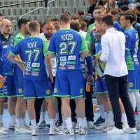 Slovenski rokometa&scaron;i v Bonifiki ugnali Črnogorce (foto)