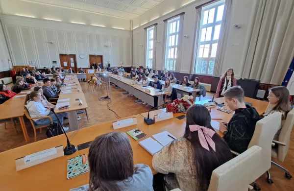 Mladi parlamentarci o težavah v du&scaron;evnem zdravju
