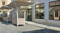 Mesarja je v  Piran težko privabiti, med drugim zaradi majhnega povpraševanja, kratke turistične sezone in  preglavic z dostavo.