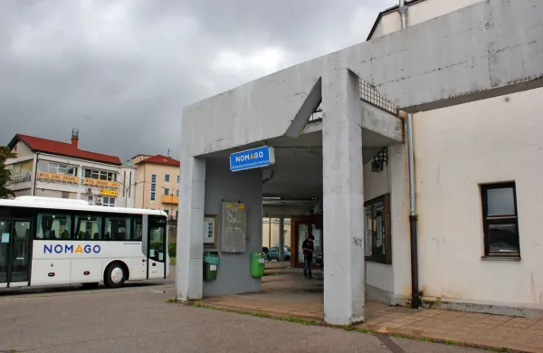 Avtobusna Postaja v Postojni je bila včeraj prizorišče pretepa.
