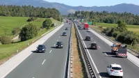 Avtocesta proti Jel&scaron;anam &ldquo;nujna&rdquo;, a ovir &scaron;e veliko